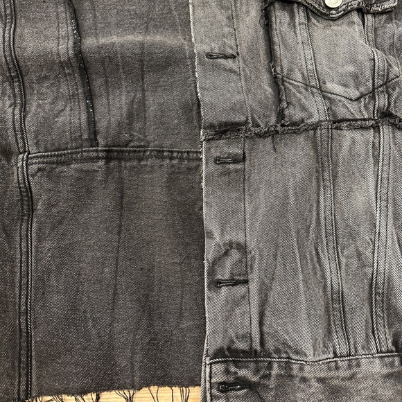 Balenciaga oversized denim jacket Spring 22 RTW - Picture 15 of 16